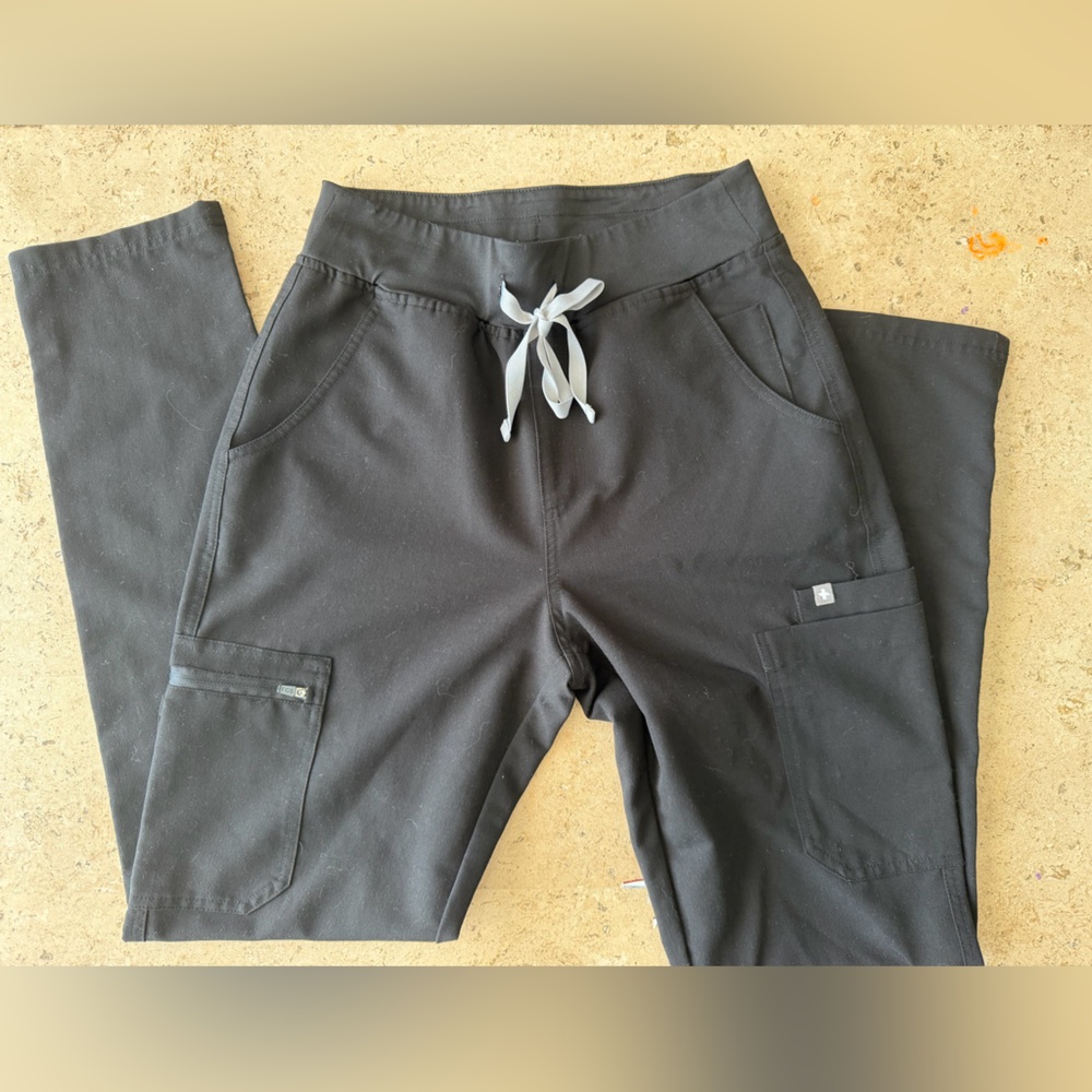 Figs Technical Collection Black Pants S/T